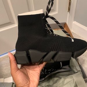 Balenciaga Speed 2.0 Lace Up Sneakers